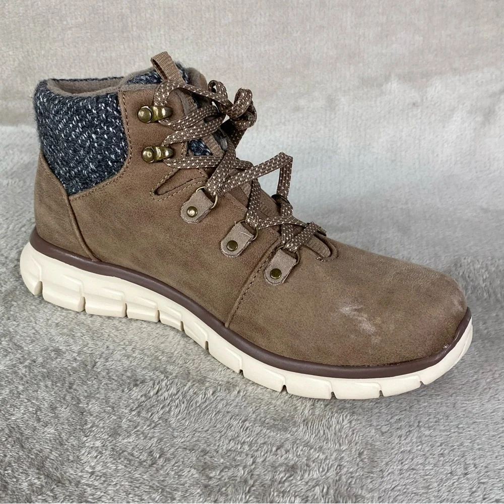 Skechers Cold Daze Boots‎ Womens Size 10 Brown Faux Fur Lined Ankle Hiking